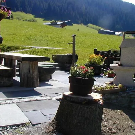 Muhleboden Apartment Davos
